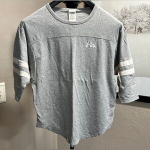PINK Victoria’s Secret Gray Varsity Tee XS Love Pink Back Logo